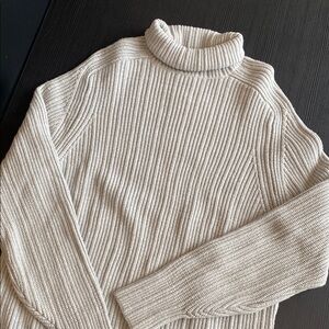 NWT! 7 Diamond Turtleneck